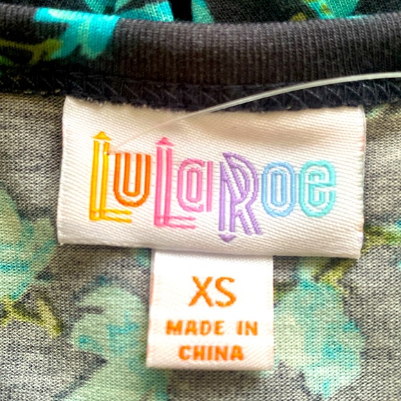 LuLaRoe “NICOLE” FIT-AND-FLIRT MIDI DRESS SIZE EXTRA SMALL 🌟NWOT🌟 - Picture 9 of 12